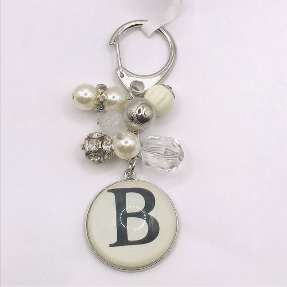 Sleek Silver and White Inital B Keychain  Accessory - Picture 1 of 5